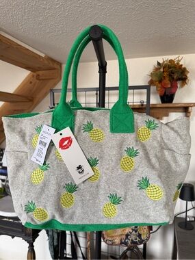 Wildfox Pineapple Terry Tote Bag NWT Beach Vacation Bag